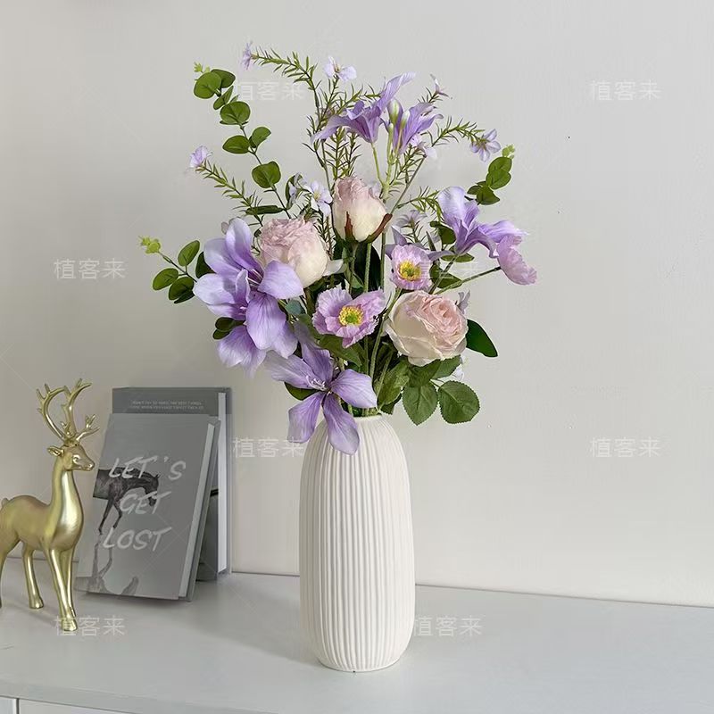 紫焰花束5支+竖纹陶瓷花瓶